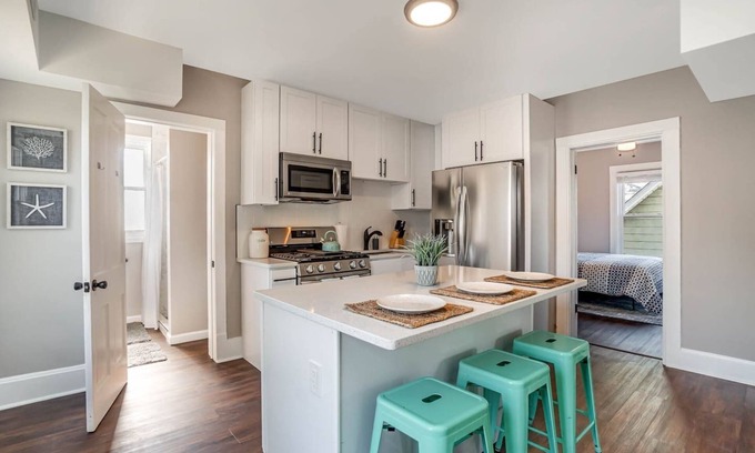 Michigan City Apartamento | Great Lakes Getaway-Upper Unit, Near Outlet Mall