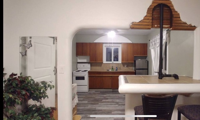 Transcona Casa | Great Location in Transcona for easy access of amenities