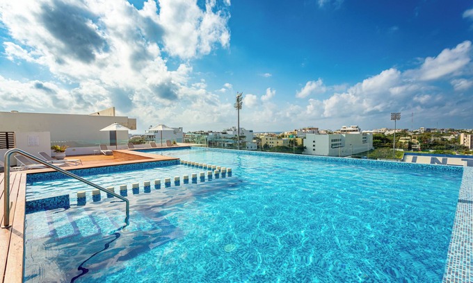 Tohoku Apartamento | Great Location, groceries, beach 5th ave very spacious and confortable