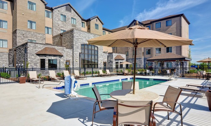 Mount Juliet Apartamento | Great Location | Studio | Free Wi-Fi + Breakfast