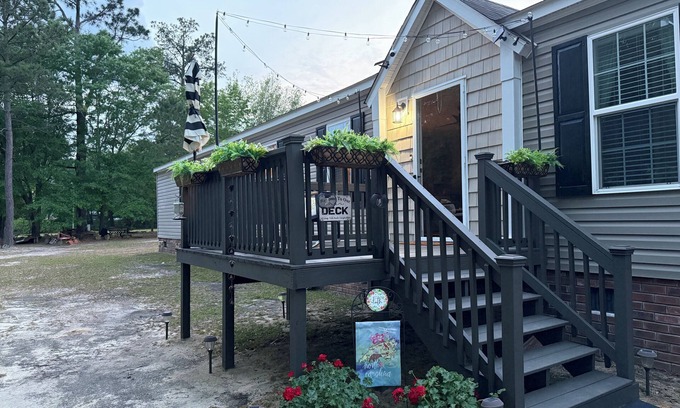 Hamlet Casa | Great property for contract healthcare workers!