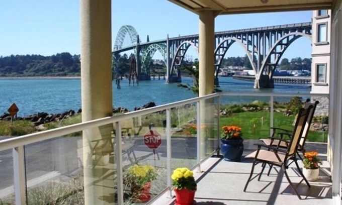 Newport Casa | Increíble casa costera; ¡Precio reducido para el remandante del verano!