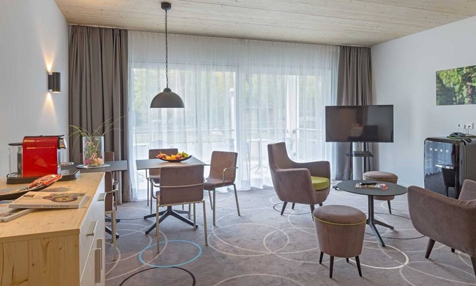 Titisee-Neustadt Casa | Suite Great Titisee - Brugger's Hotelpark am See