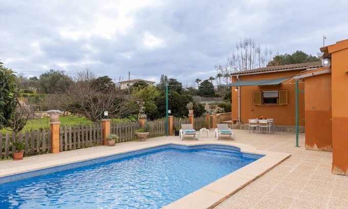 Llubi Villa | Great villa near mountains