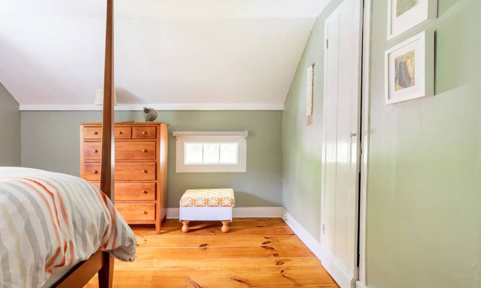 Glendale Casa | Greek Revival Farmhouse in Stockbridge