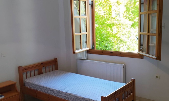Marathias Casa | Greek village life by the sea