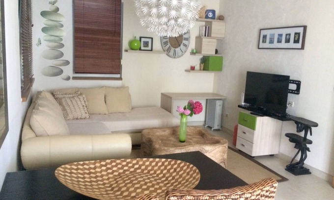 Zelenika Apartamento | Verde y pacífico ideal para vacaciones familiares