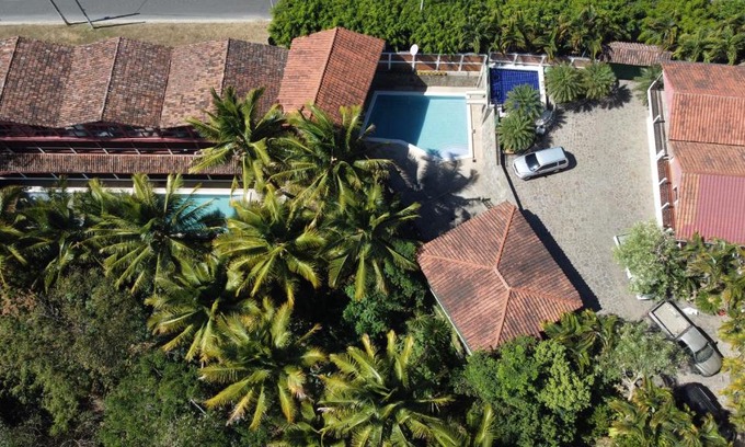 Coatepeque Hotel | Green Canyon