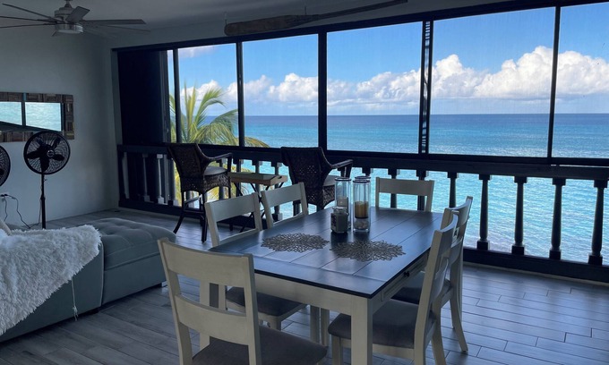 Frederiksted Condominio | Green Flash
