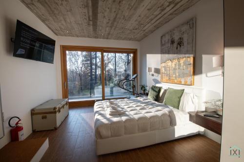 Marchirolo Apartamento | Green forest - Ixihome