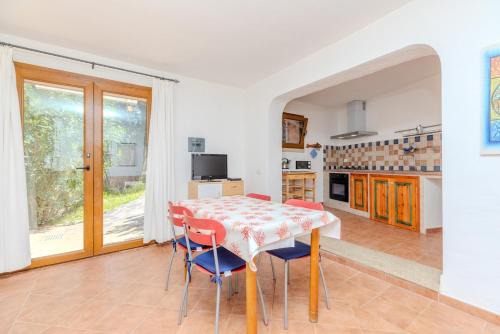 Monte Petrosu Apartamento | Green Oasis - 2 Min Walk from Cala Girgolu