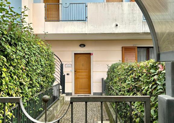Castelnuovo del Garda Apartamento | Green Room Del Garda