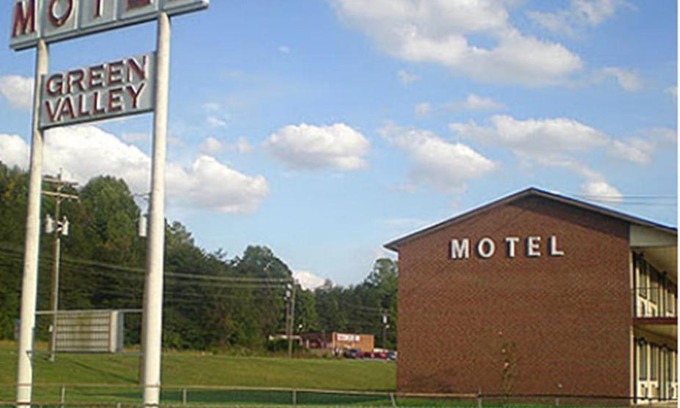 Winston - Salem Hotel | Green Valley Motel Winston Salem