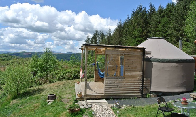 Corwen Cabina | Eco-Glamping Mountain Yurt North Wales - Sleeps 4 - Se aceptan mascotas y niños