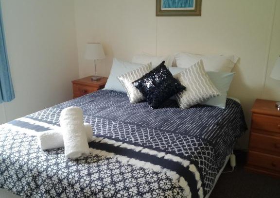 Strahan Casa | GreenGate Cottages
