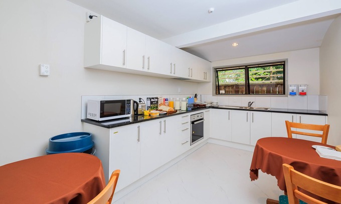 Greenlane - Ellerslie Hotel | Greenlane Motel