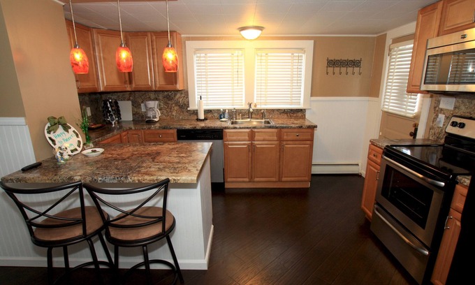 South Greensburg Casa | Greensburg 15601 Ubicado en una calle tranquila. Completamente actualizado en 2014.
