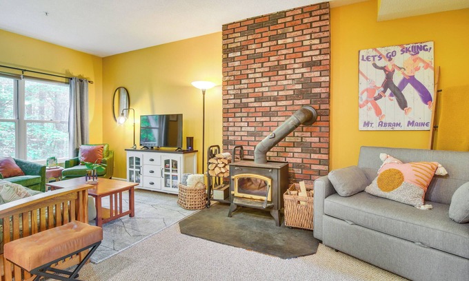 Greenwood Condominio | Greenwood Condo < Half-Mi From Mt Abram Bike Park