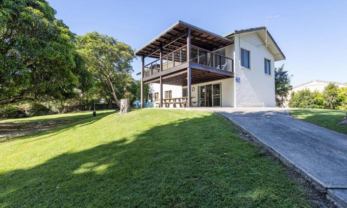 Iluka Casa | Greenwood House