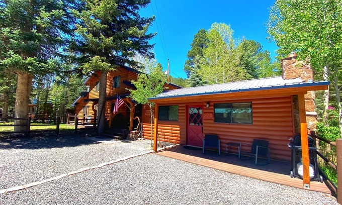 Greer Cabina | Greer Cabin And Guest Cottage-Full Property- Sleeps 12!