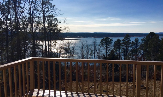 Edgemont Casa | Greers Ferry Lake View Home 4BR, 2BA