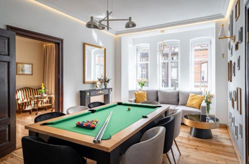Stare Miasto Apartamento | Grelewicz Apartments-MyInspiration 110m2 BILARD