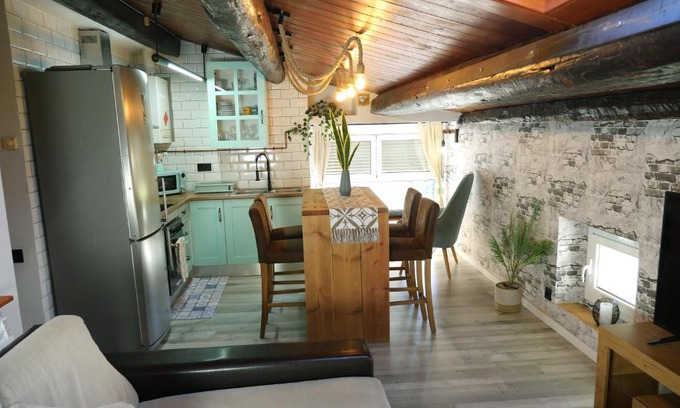 Tremp Apartamento | Greta, apartament cèntric i amb encant
