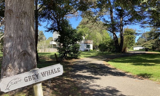 Fort Bragg Casa | Grey Whale so close to so many beaches, hikes and more!!