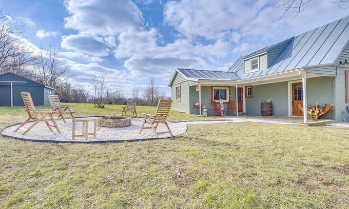 New Market Cabaña | New Market Home w/ Fire Pit: Near Skiing & Hiking