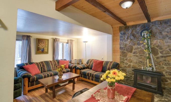 Butte Meadows Casa | Grill, Fire Pits & Trails: Butte Meadows Duplex!