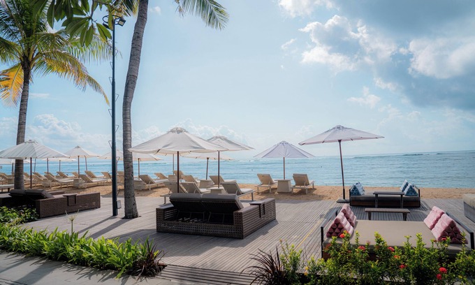 Sanur Complejo | Griya Santrian a Beach Resort & Spa