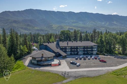 East Kootenay Apartamento | Griz Inn by StayIn