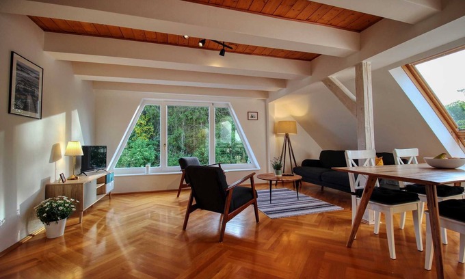Stahlbrode Apartamento | Große Giebelwohnung im Fischerhaus von 1877 - Ferienhaus Makrele von 1877