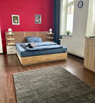 Goethestraße Apartamento | Großes 1 Zimmer Apartment
