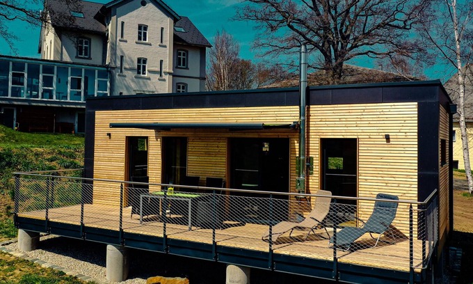 Bad Alexandersbad Apartamento | Großzügiges Ferienhaus für bis zu Vier Personen mit Großer Sonnenterrasse
