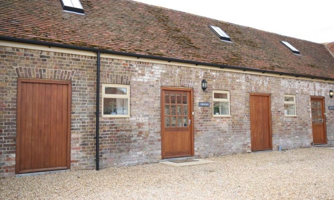 Ivinghoe Casa | Grooms Cottage