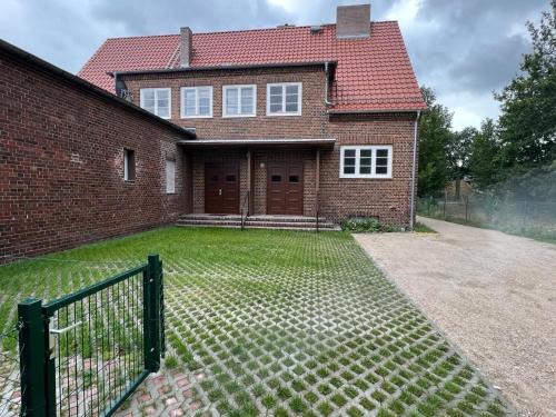 Kolkwitz Apartamento | Grosse Möblierte Wohnung Zu Vermieten inkl Parkplatz , Garten