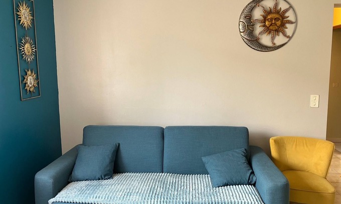 Les Salles-sur-Verdon Apartamento | Ground floor apartment in detached house.