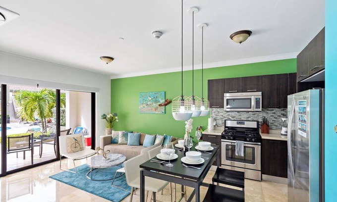 Washington Condominio | Ground Floor 1BR Condo w/ Pool & Resort Amenities