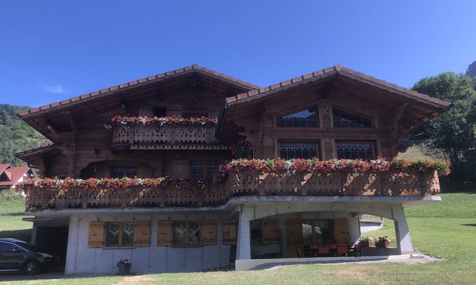 Bernex Apartamento | Apartamento en planta baja en alquiler en Bernex para 5 personas
