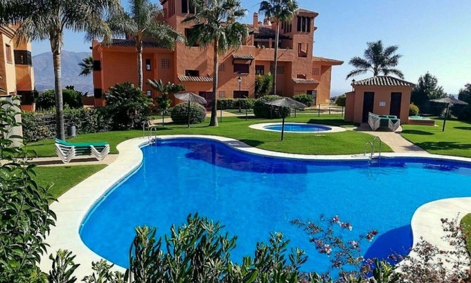 Ojen Apartamento | Ground Floor. FREE Golf-Tennis-Padel-Gym. Sea & Mountain Views