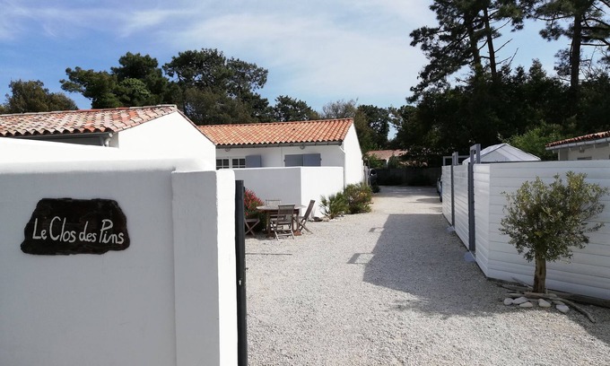 Rivedoux-Plage Cabaña | Estudio en planta baja, calma del bosque de pinos, patio privado, orientación sur, piscina