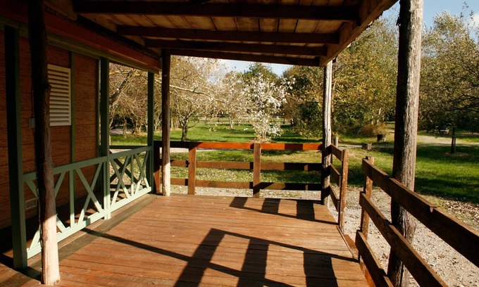 Gourge Chalet De Esquí | Alojamiento grupal 20 pers. : piscina, hall, mini golf, comedor