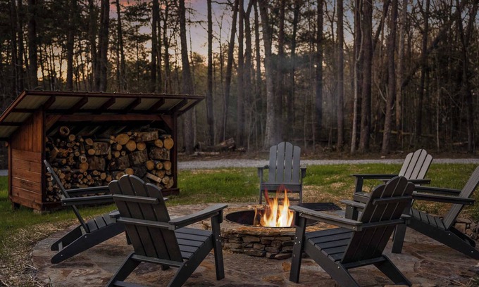 Pikeville Casa | Hemlock Haven - Fall Creek Falls Escape -Sleeps 16
