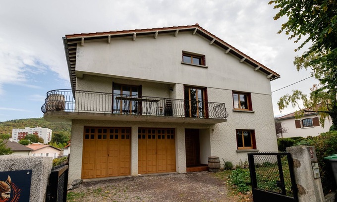 Romagnat Villa | ⭐⭐Group villa - Poker/Jacuzzi - Spa⭐⭐