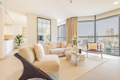 Abu Dhabi Apartamento | Groups and Families Paradise - 5 min from ADGM, Galleria, Cleveland, Beach, etc - Designer's Choice - New Building - Heart of Al Reem