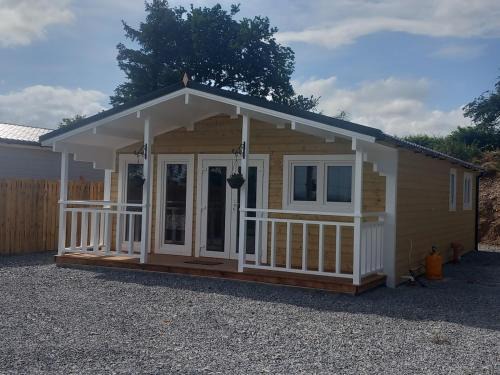 Killotteran Casa | Grove View log house