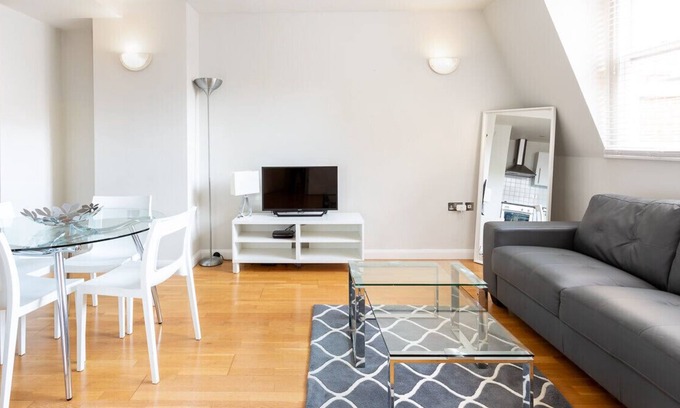 The City of London Apartamento | Groveland Court Apartment 3
