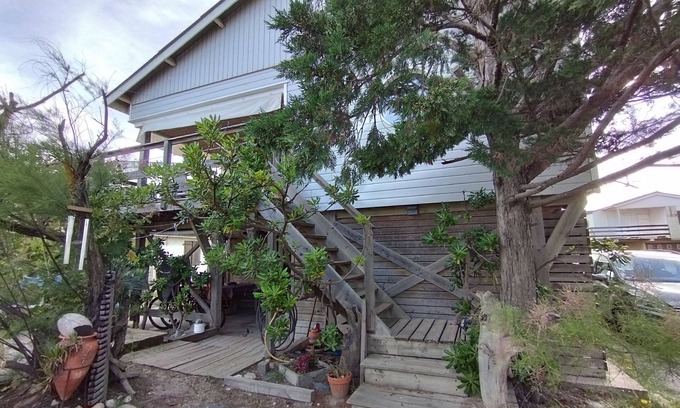 Gruissan Plage Chalet De Esquí | Gruissan plage, 100 m from the beach, sea view 4 people, atypical chalet!