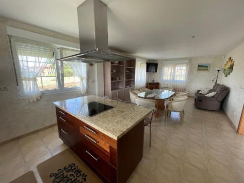 Malpica de Bergantinos Chalet De Esquí | Grupo Gontad Casa Beo Malpica de Bergantiños